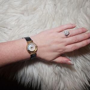 Becora Woman's Watch